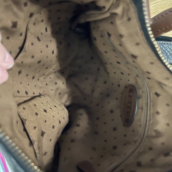 Fossil Black Leather Explorer Shoulder Bag Crossbody Bag With Adjustable Strap - Picture 7 of 8